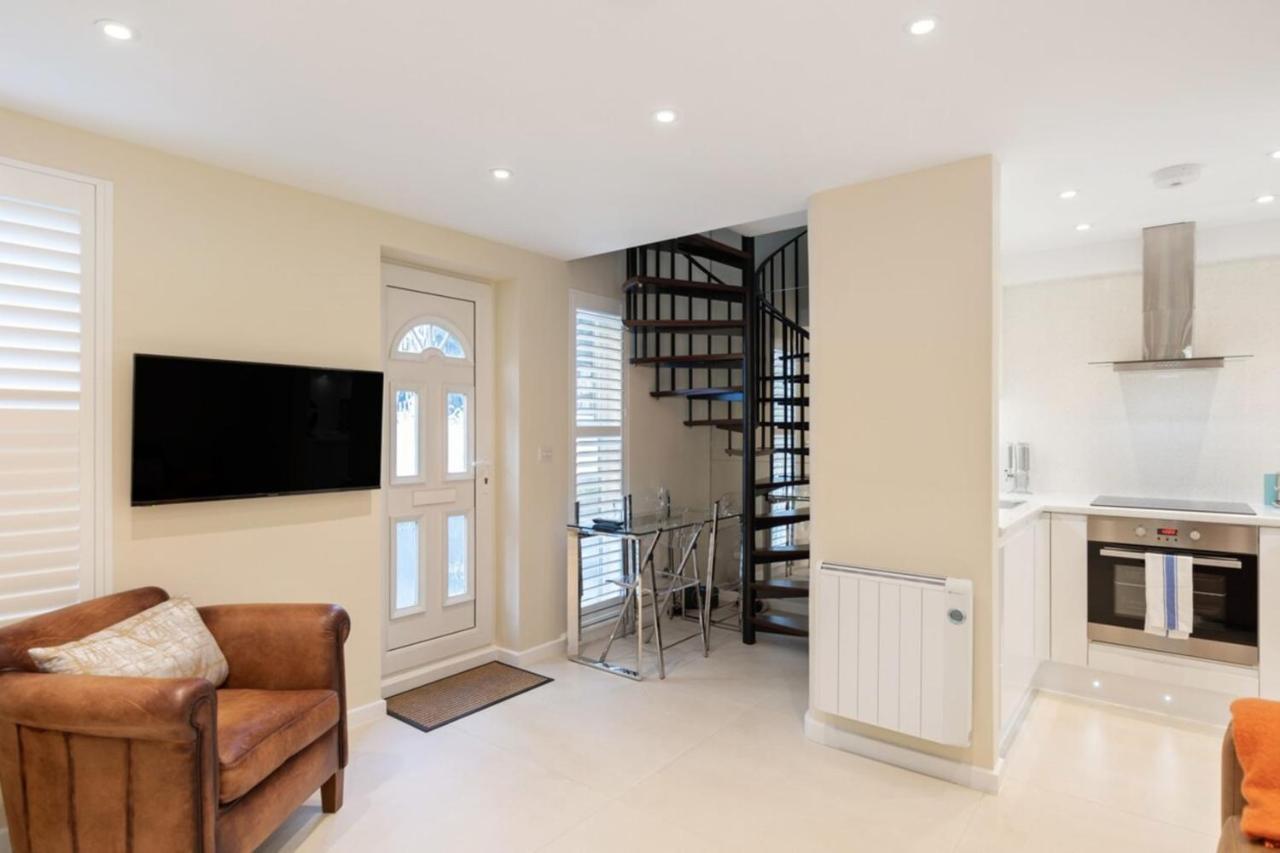 Bright 1 Bedroom Apartment Near Edgware Road Londra Dış mekan fotoğraf